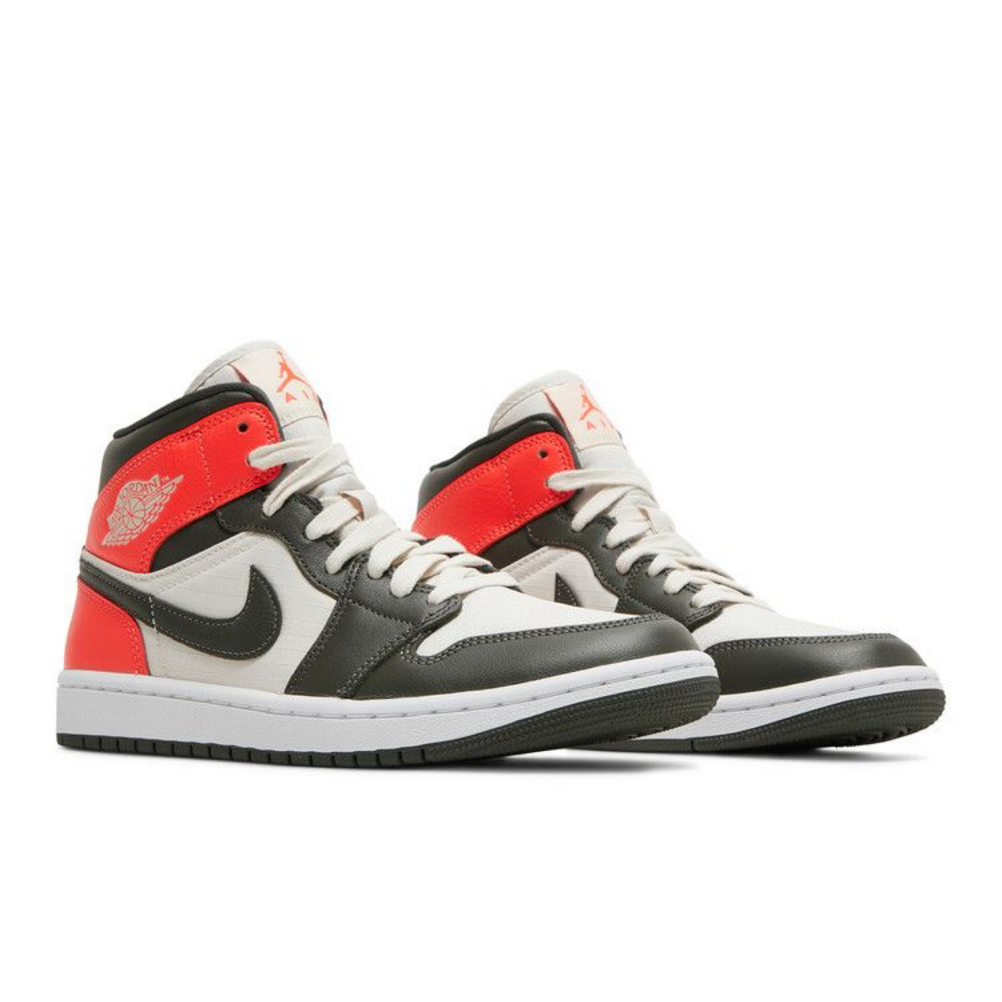 Wmns Air Jordan 1 Mid SE 'Newsprint'