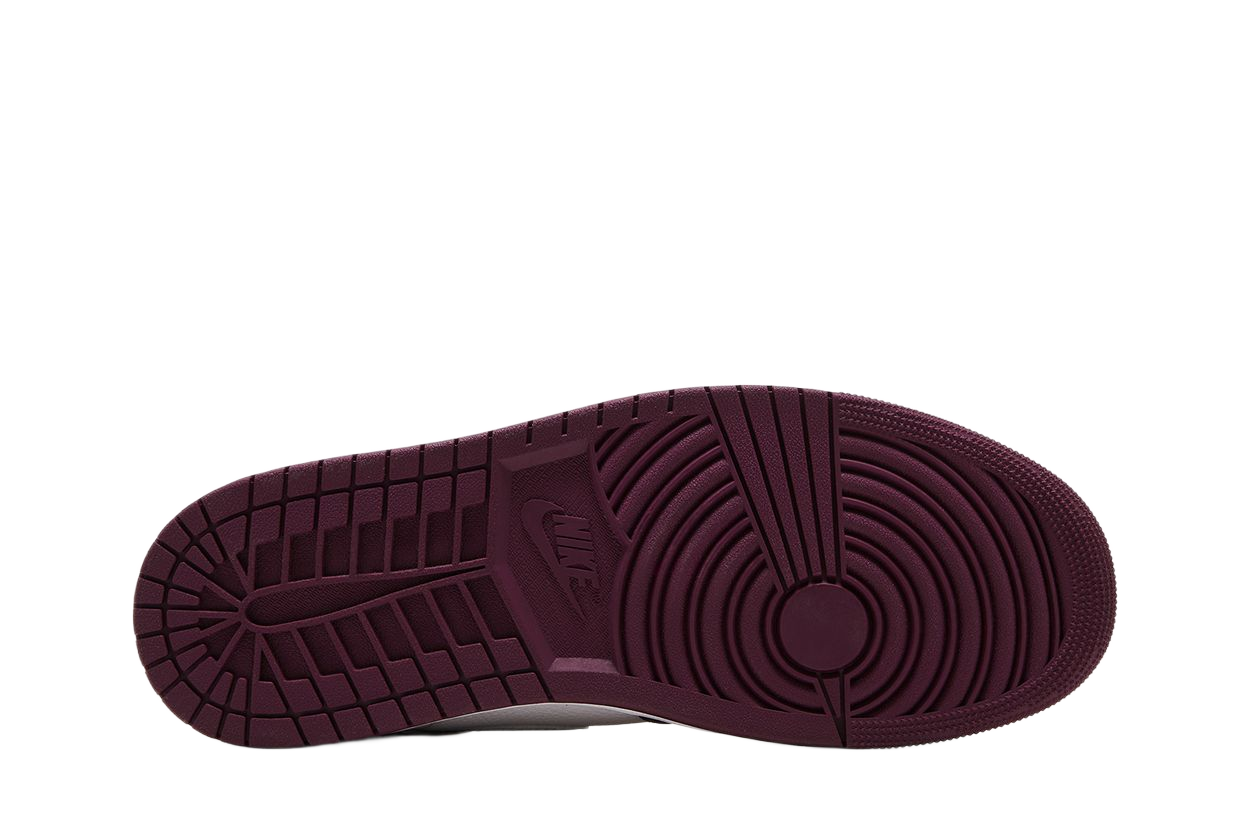 Air Jordan 1 Retro High OG Bordeaux