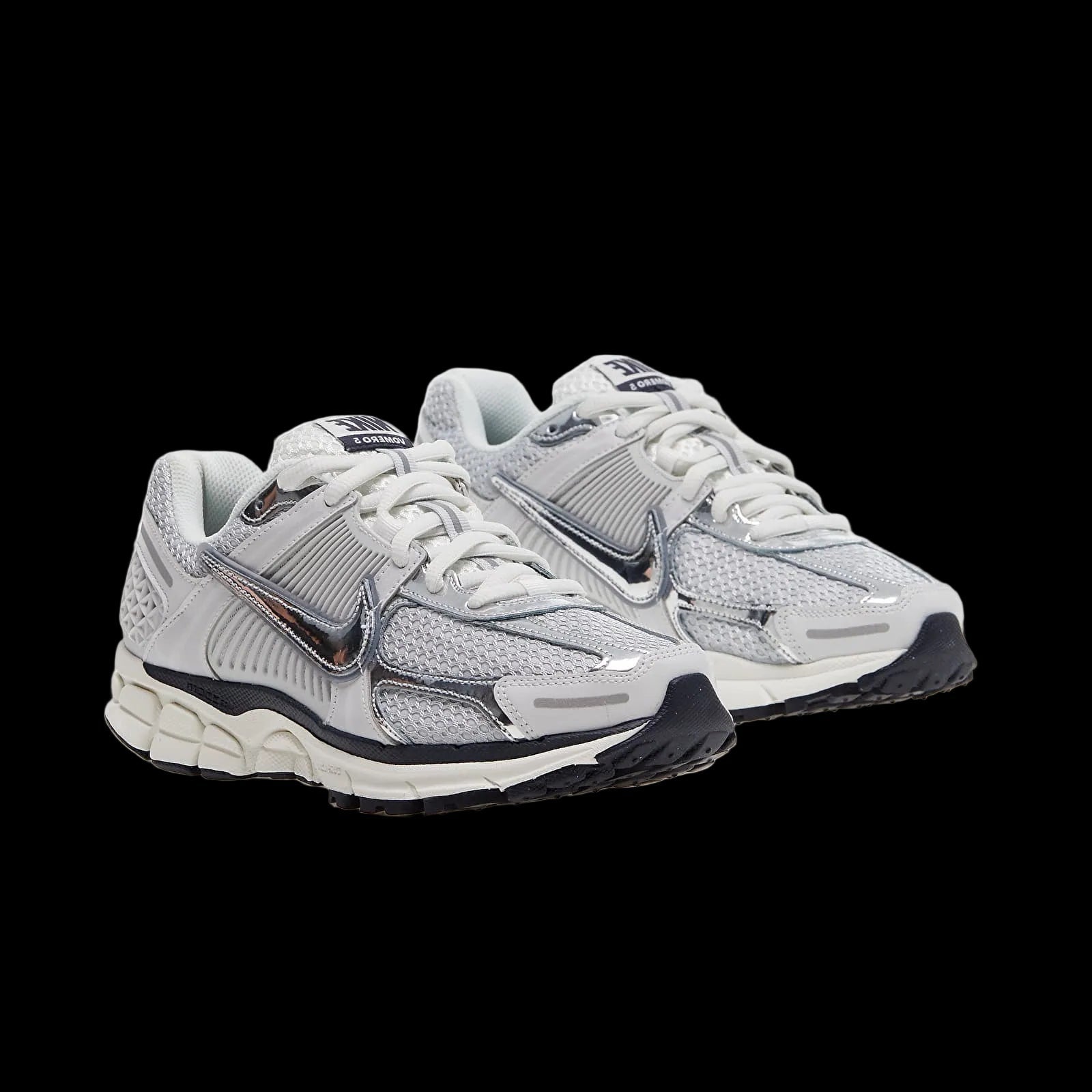 Nike Zoom Vomero 5 Photon Dust