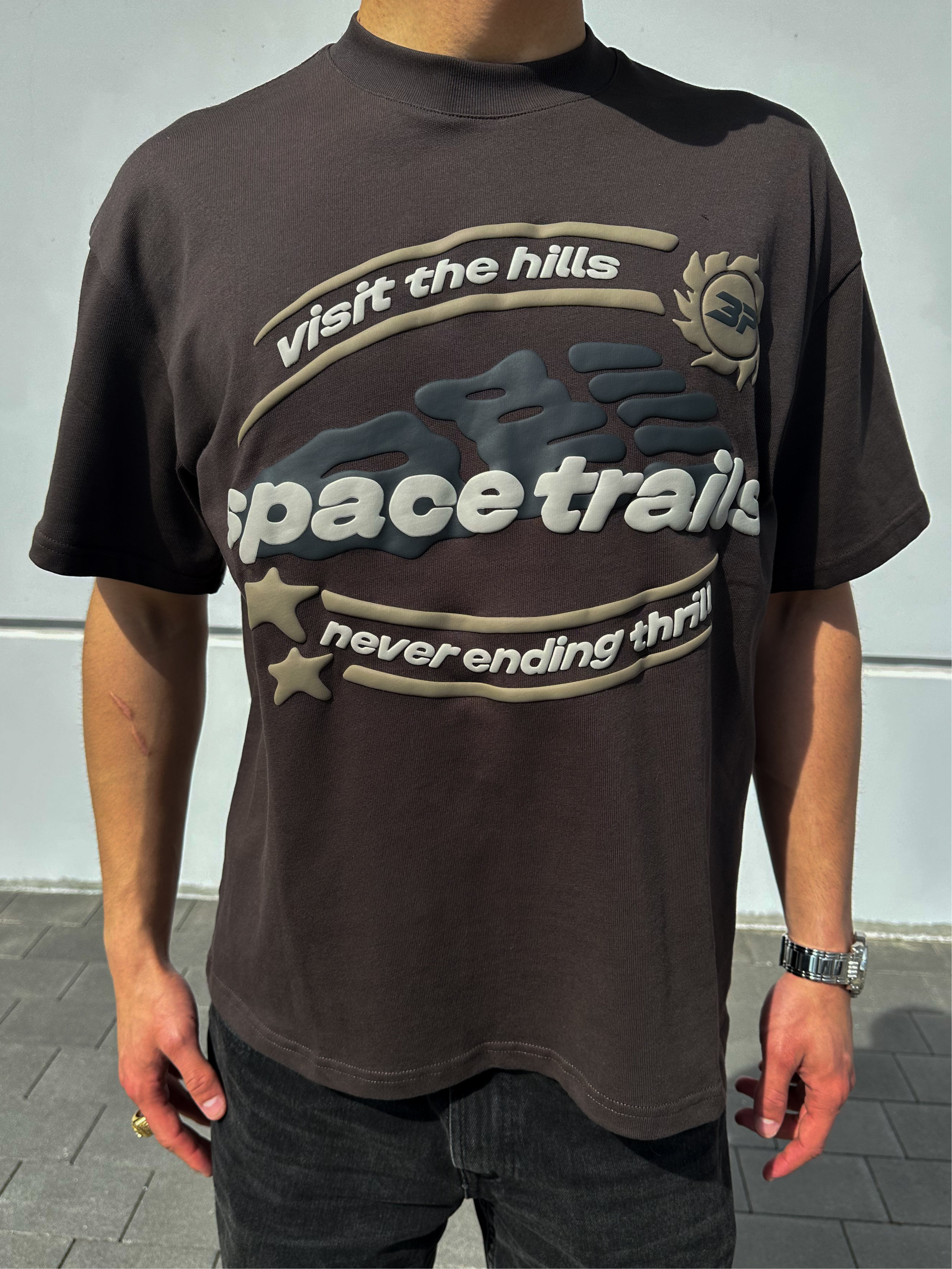 Hnedé tričko Broken Planet Market Space Trails