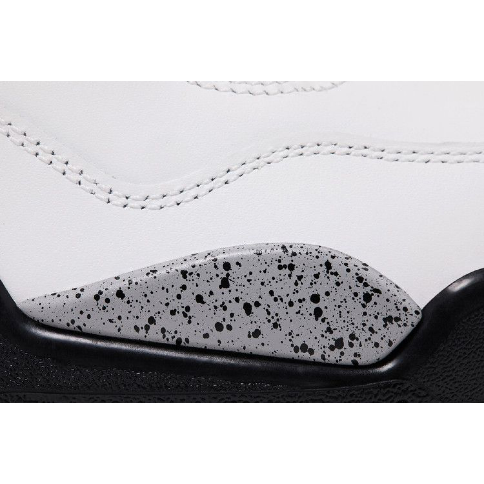 Air Jordan 4 Retro OG 'White Cement'